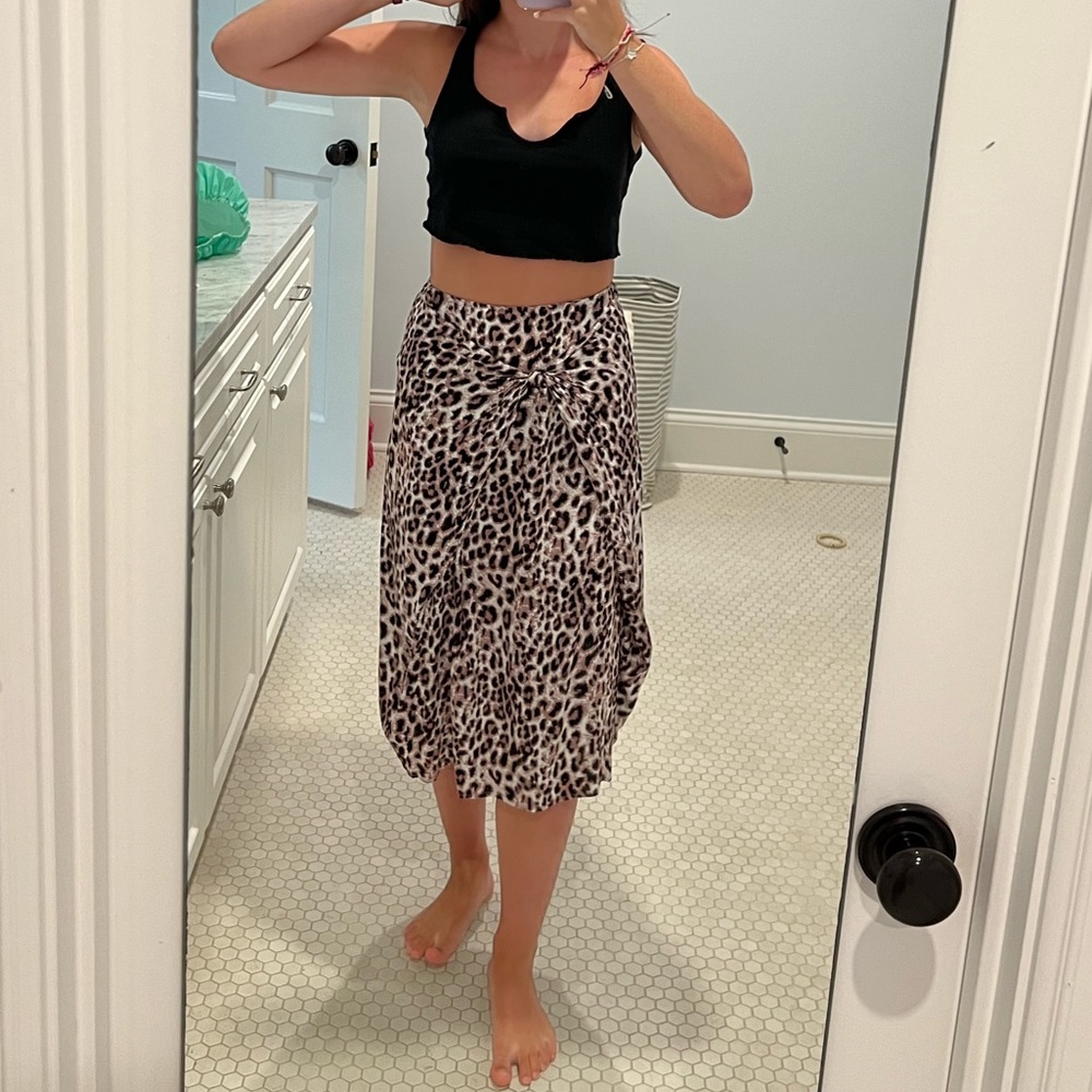 Long cheeta print skirt